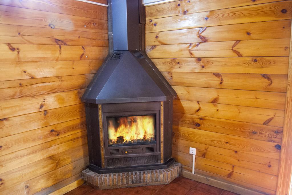 Cabana De Madera La Encina Burunchel Εξωτερικό φωτογραφία