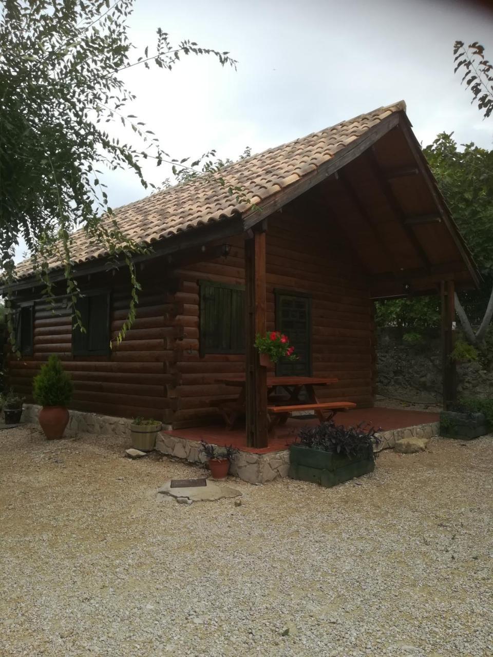 Cabana De Madera La Encina Burunchel Εξωτερικό φωτογραφία